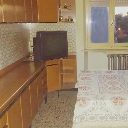 Appartement Chiaravalle Apartment *